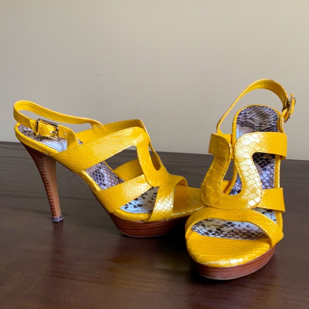 Gianni Bini Shoes